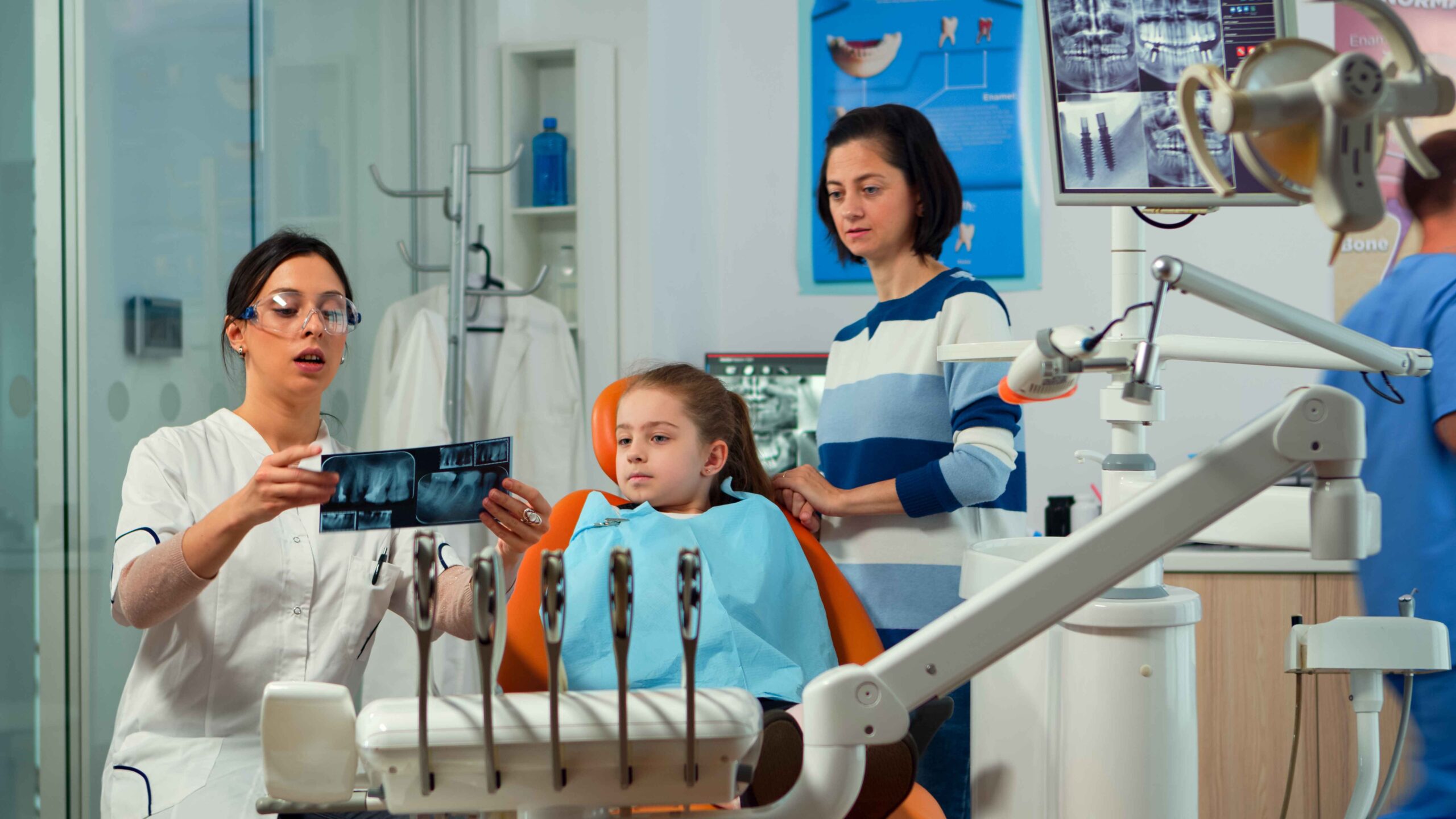 5 Top Reasons Families Search For A Dentist Near Metro JLT